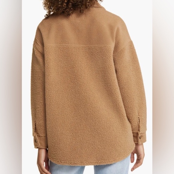 Thread & Supply High Pile Fleece Shacket Size Large - Picture 2 of 15